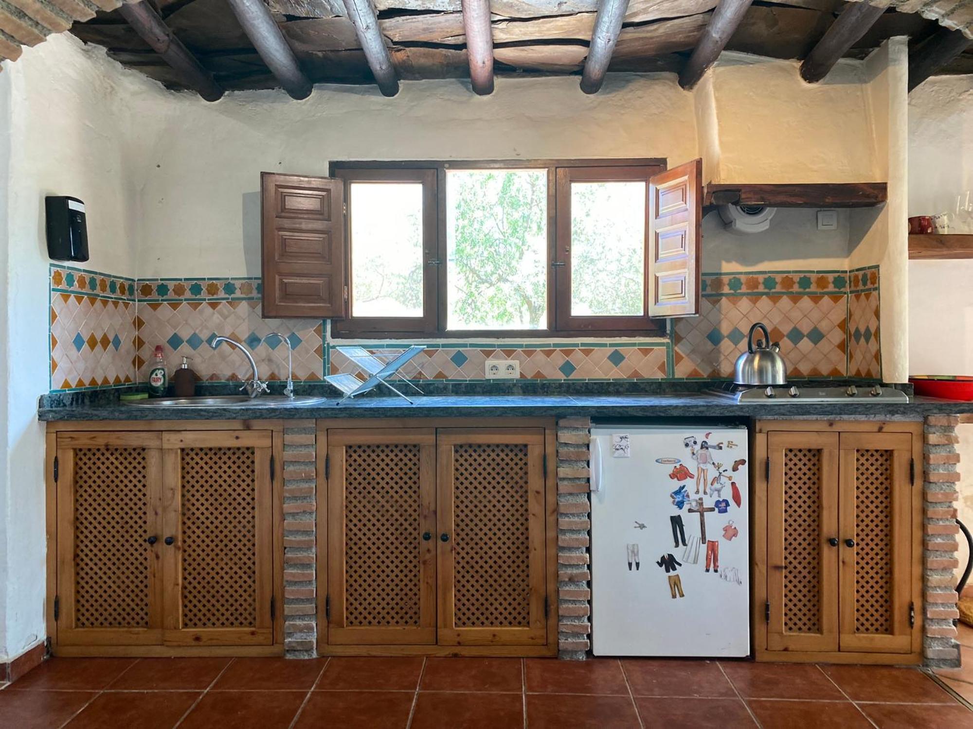 Rustic Apartment In Lanjaron Bagian luar foto